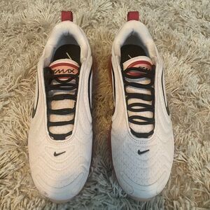 LIKE NEW Women's 8.5 - Nike Air Max 720 Light Soft Pink Coral.